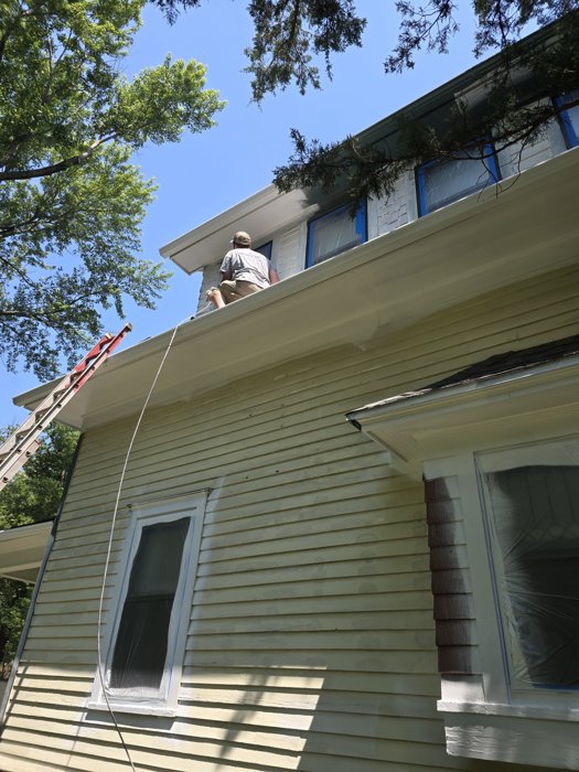 Exterior house painting Topeka KS